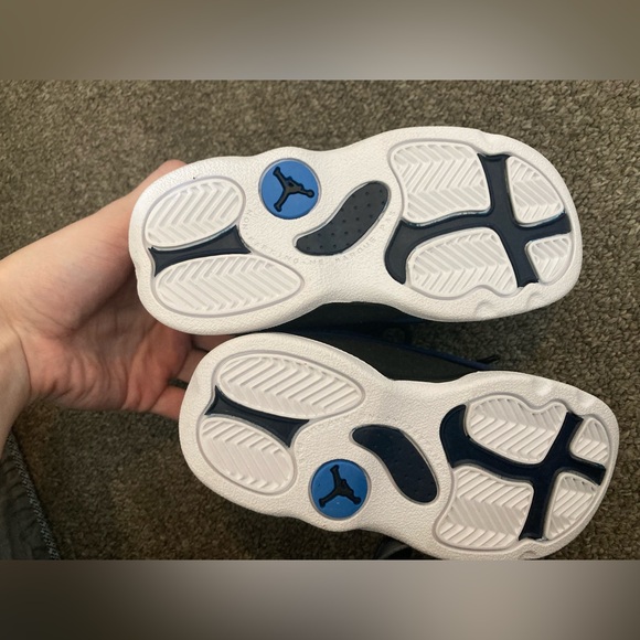 Jordan 13s toddler Sneakers - Blue and Black 8C - Picture 5 of 6